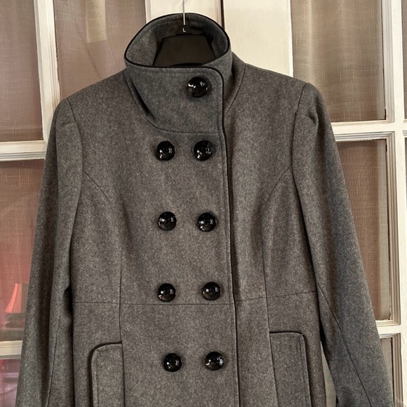 Steve Madden Gray Wool Blend Double-Breasted Pea Coat Black Buttons Pockets SZ L - Picture 3 of 11